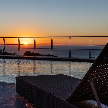 Oceane Guest House - Adults Only Nazaré Exterior photo